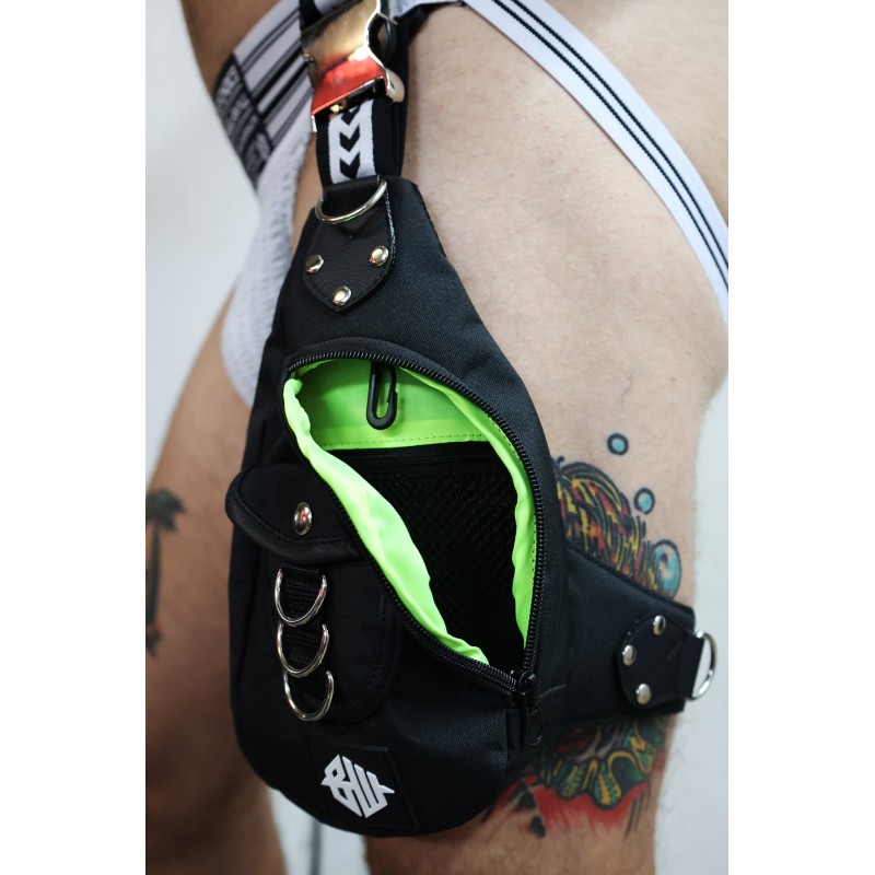 BREEDWELL Hustler Leg Bag Black